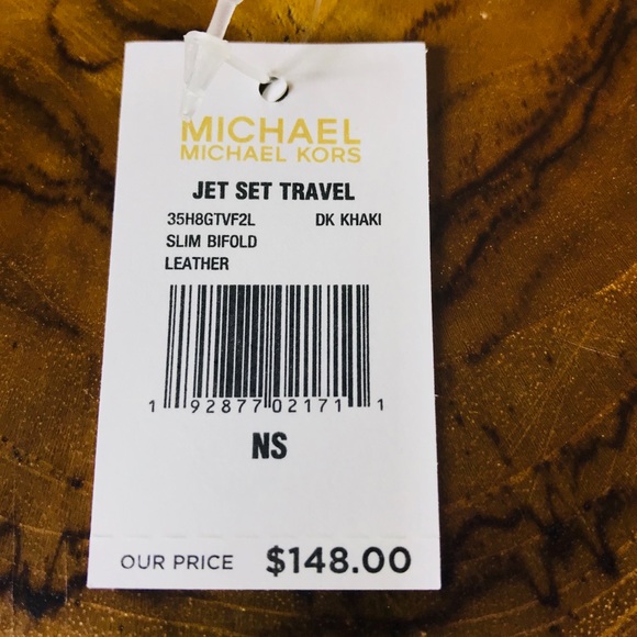 Michael Kors Jet Set Travel Slim Bifold Wallet - Picture 8 of 8